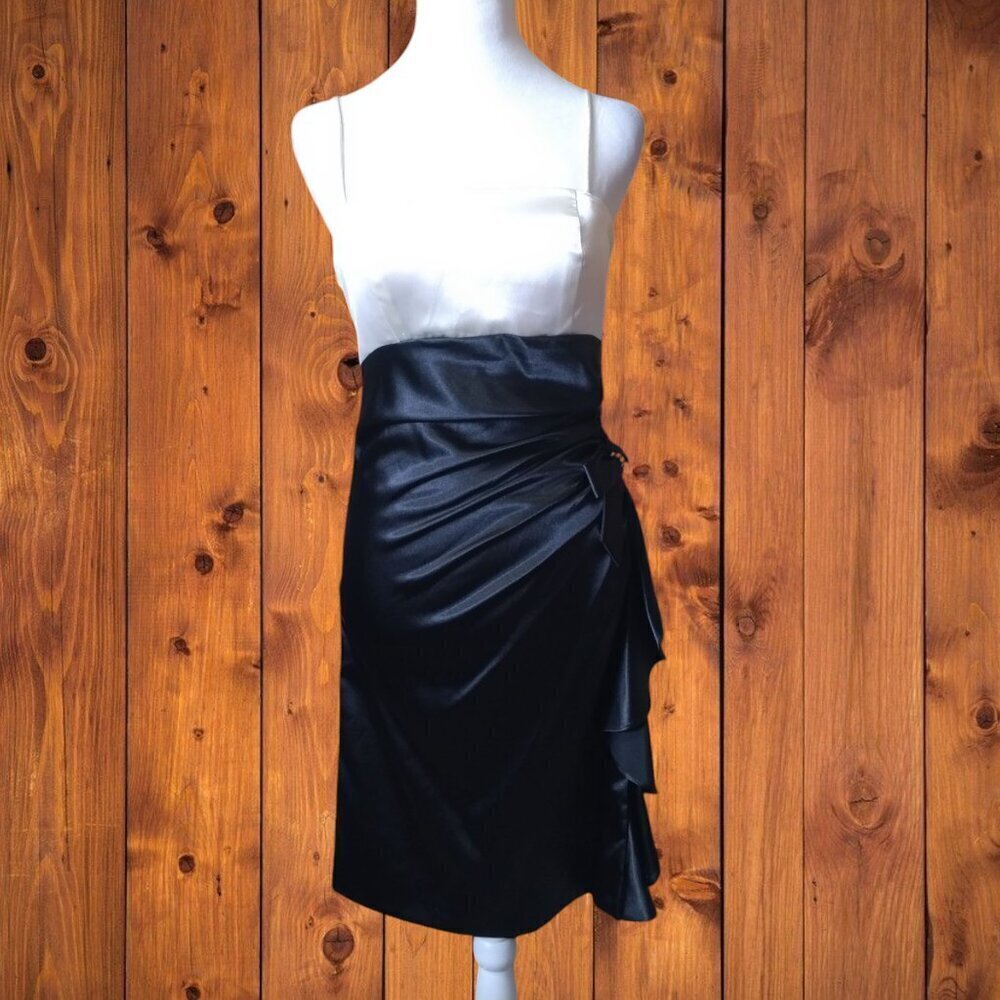 BLONDIE NITES JUNIORS SIZE 5 FORMAL BLACK/WHITE SPAGHETTI STRAP DRESS RUFFLE